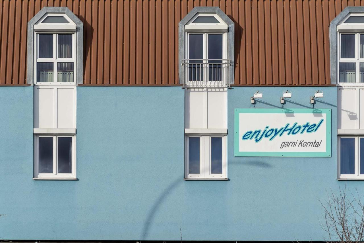 Enjoyhotel Garni Korntal Stuttgart B&B Parkplatz Sprinter Exterior photo